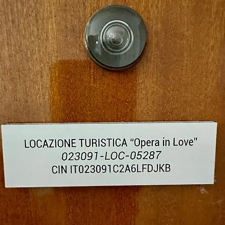 شقة Opera In